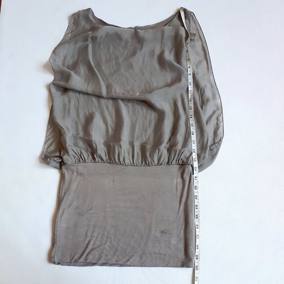 GIUSY 100% Silk Sleeveless Mushroom Top Blouse in Neutral Gray - Picture 10 of 13